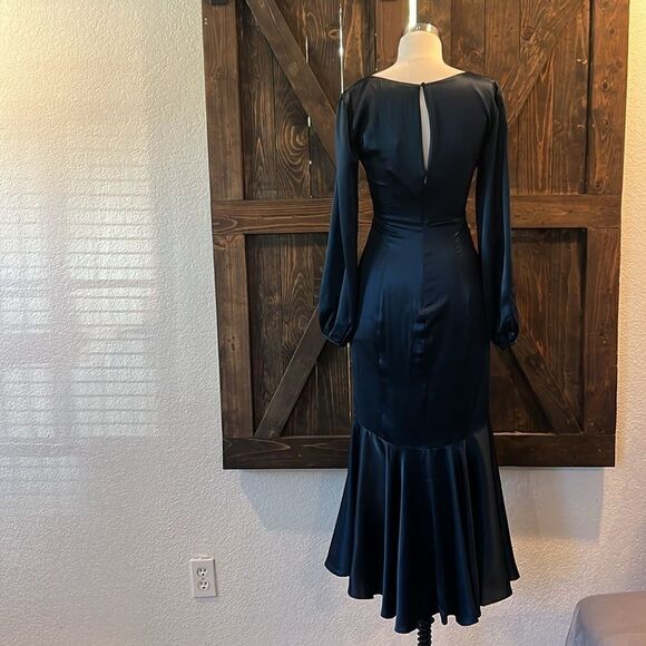 NWT Cinq à Sept Women's Velda Silk Dress - Picture 4 of 16